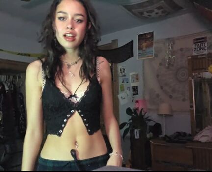 Full leaked Zoelovebee private photo