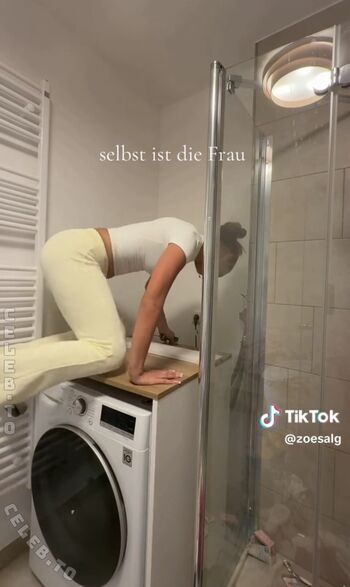 Full leaked Zoesalg private photo