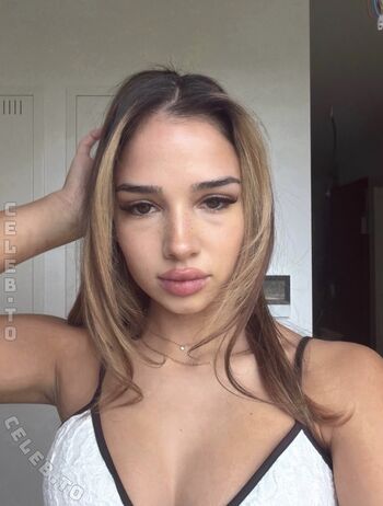 Full leaked Zoesalg private photo