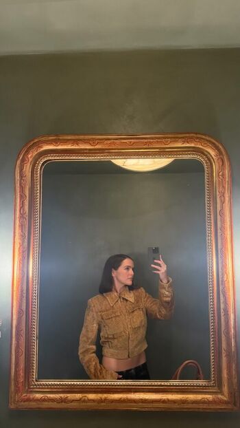 Zoey Deutch