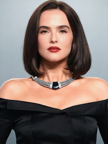 Zoey Deutch