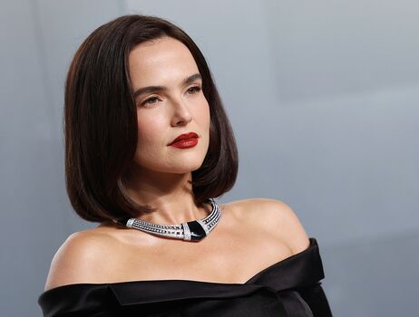 Full leaked Zoey deutch page private photo