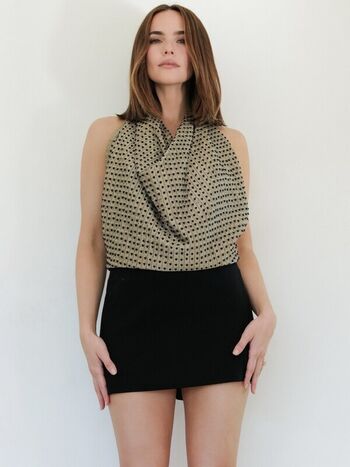 Full leaked Zoey deutch private photo