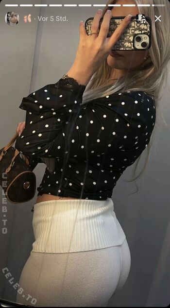 Full leaked Zoeynue private photo