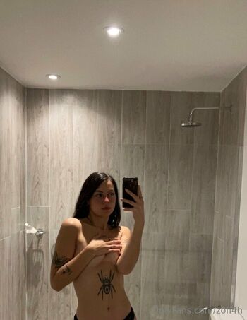 Full leaked Zofih private photo