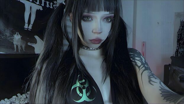 Full leaked Zombieeporcelainex private photo