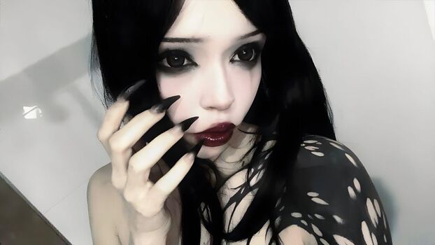 Full leaked Zombieeporcelainex private photo