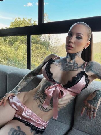 Full leaked Zoofficial private photo