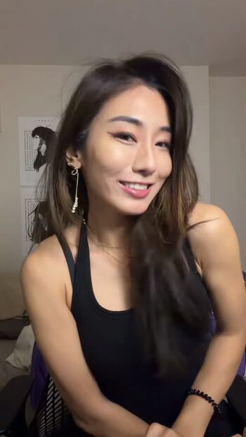 Full leaked Zumi page private photo
