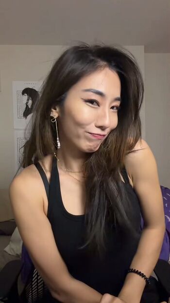 Full leaked Zumi page private photo