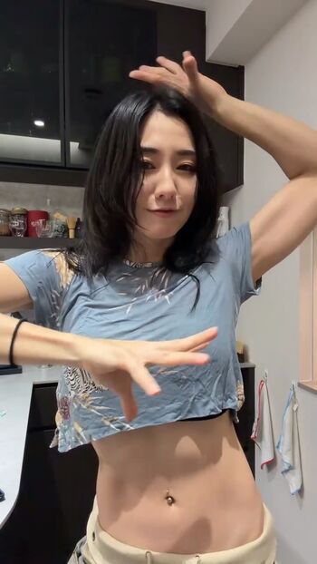Full leaked Zumi private photo
