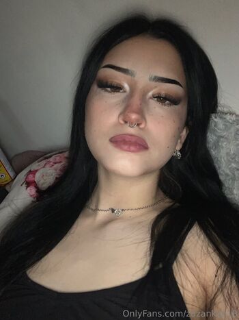 Full leaked Zuzinkaa private photo