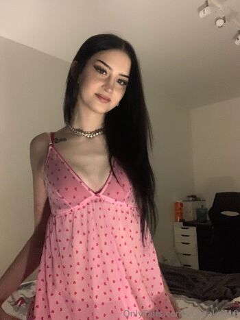 Full leaked Zuzinkaa private photo