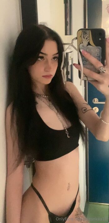 Full leaked Zuzinkaa private photo